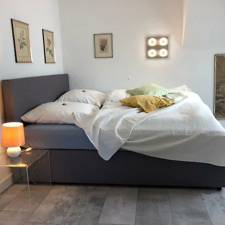 Gaestehaus Burkhardt Habitación en casa particular Düsseldorf